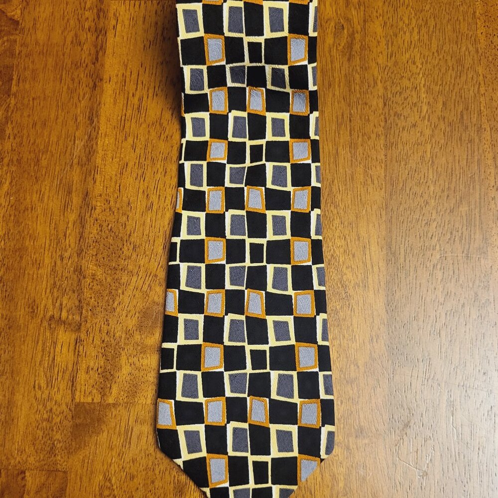 J. Riggins ~ Silk NeckTie ~ New Condition